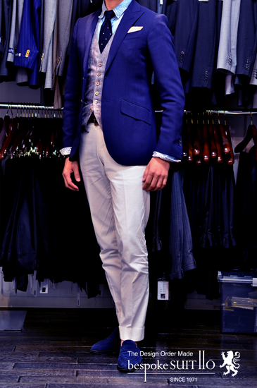 ★Blue ＋ White<br />
