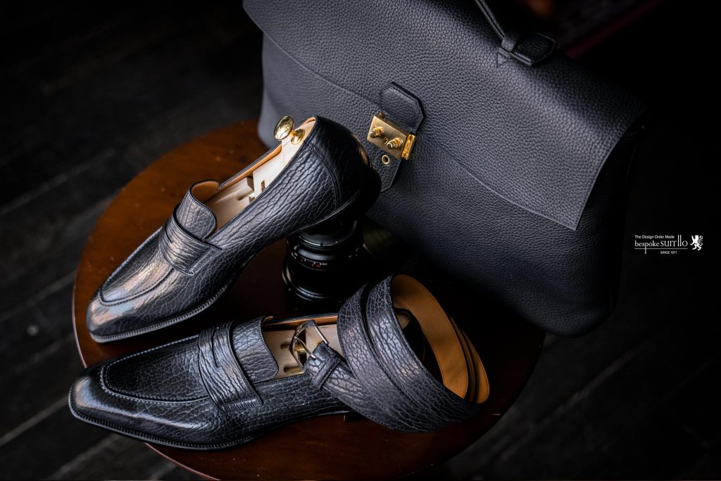 トランクショー,スリッポン,ペニーローファー,ローファー,オットセイ,ハンドソーンウェルテッド,bespokeshoes,mensfashion,mensstyle,spigola,kojisuzuki,スピーゴラ,鈴木幸次,成人式スーツ,成人式,オーダースーツ,オーダーシャツ,挙式,福岡花嫁,日本中の花嫁さんと繋がりたい,福岡のプレ花嫁と繋がりたい,プレ花嫁,結婚式コーデ,ゼクシィ,ブライダル,2018秋婚,menscoordinate,メンズコーディネート,mensfashion,メンズファッション,着こなし,福岡ファション,ブライダル,お洒落さんと繋がりたい,オーダースーツ,ordersuits,ドレスシャツ,オーダースーツ,オーダージャケット,orderJacket,オーダーベスト,oedervest,ビスポーク,bespoke,三ケ森,jhp,instagood,instadiary,instalike,instamood,instalove,instafollow,instapic,instaphoto,オーダージャケット,オーダーシャツ,オーダースーツ,背広,誂え,仕立,紳士,福岡,黒崎,小倉,北九州,八幡西区,ビスポークスーツ１１０,bespokeSUIT110,bespokeSUITIIO,suits,suitstil,Suitsstyle,mensstyl,2018トランクショー,