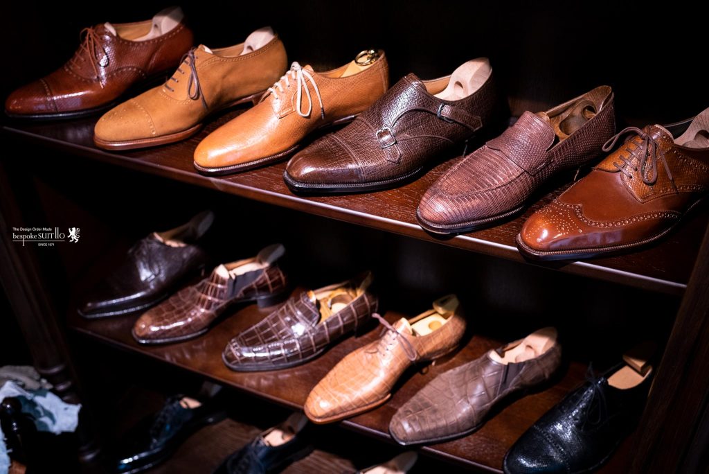 トランクショー,スリッポン,ペニーローファー,ローファー,オットセイ,ハンドソーンウェルテッド,bespokeshoes,mensfashion,mensstyle,spigola,kojisuzuki,スピーゴラ,鈴木幸次,成人式スーツ,成人式,オーダースーツ,オーダーシャツ,挙式,福岡花嫁,日本中の花嫁さんと繋がりたい,福岡のプレ花嫁と繋がりたい,プレ花嫁,結婚式コーデ,ゼクシィ,ブライダル,2018秋婚,menscoordinate,メンズコーディネート,mensfashion,メンズファッション,着こなし,福岡ファション,ブライダル,お洒落さんと繋がりたい,オーダースーツ,ordersuits,ドレスシャツ,オーダースーツ,オーダージャケット,orderJacket,オーダーベスト,oedervest,ビスポーク,bespoke,三ケ森,jhp,instagood,instadiary,instalike,instamood,instalove,instafollow,instapic,instaphoto,オーダージャケット,オーダーシャツ,オーダースーツ,背広,誂え,仕立,紳士,福岡,黒崎,小倉,北九州,八幡西区,ビスポークスーツ１１０,bespokeSUIT110,bespokeSUITIIO,suits,suitstil,Suitsstyle,mensstyl,2018トランクショー,