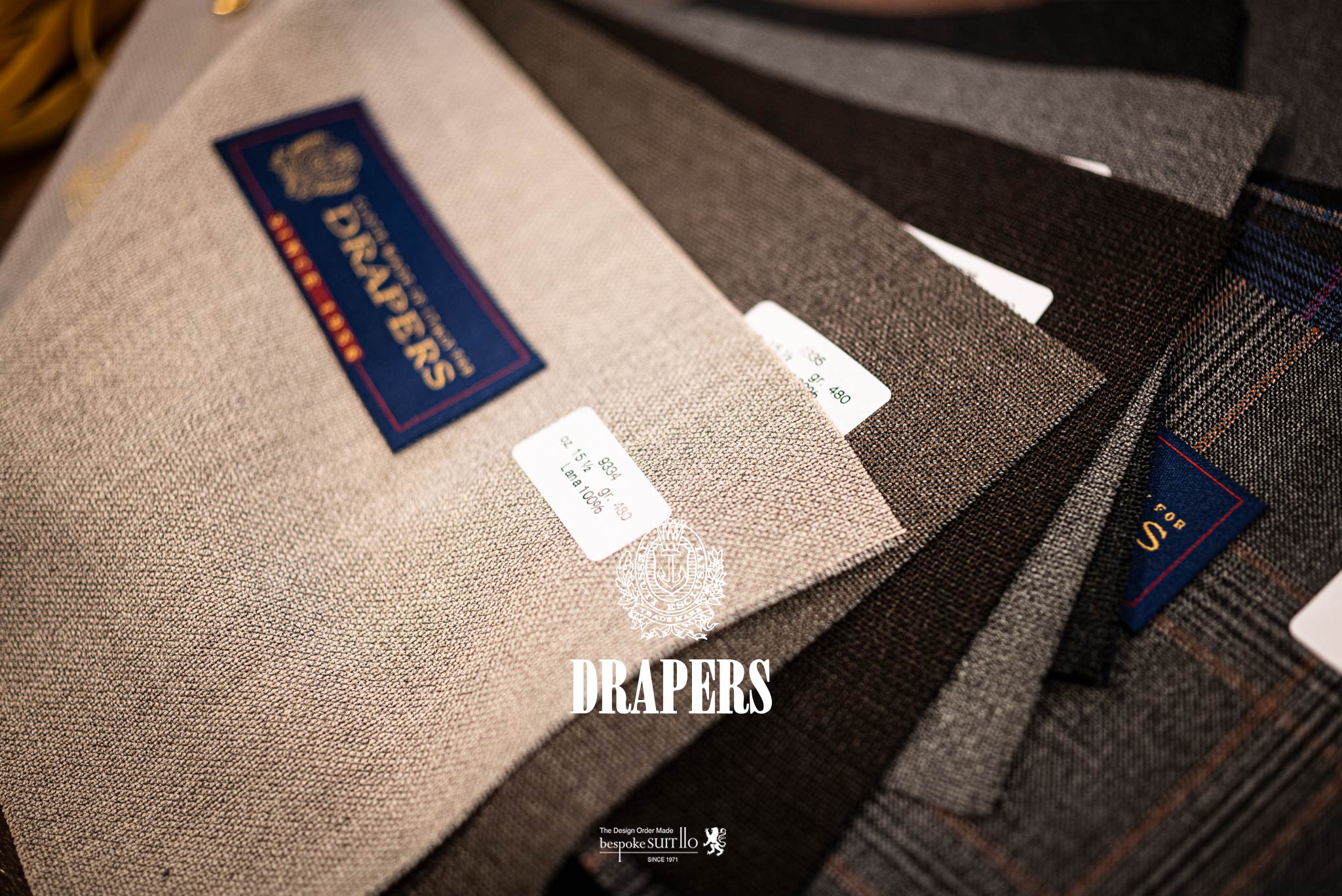 DRAPERS,ドラッパーズ,italy,イタリア,2019AW,コーディネート,オーダースーツ,menscoordinate,メンズコーディネート,mensfashion,メンズファッション,着こなし,福岡ファション,ブライダル,お洒落さんと繋がりたい,オーダースーツ,ordersuits,ドレスシャツオーダージャケット,orderJacket,オーダーベスト,oedervest,ビスポーク,bespoke,instagood,instadiary,instalike,instamood,instalove,instafollow,instapic,instaphoto,オーダーシャツ,オーダースーツ,背広,誂え,仕立,紳士,福岡,黒崎,小倉,北九州,八幡西区,ビスポークスーツ１１０,bespokeSUIT110,bespokeSUITIIO,suits,suitstil,Suitsstyle,mensstyl,