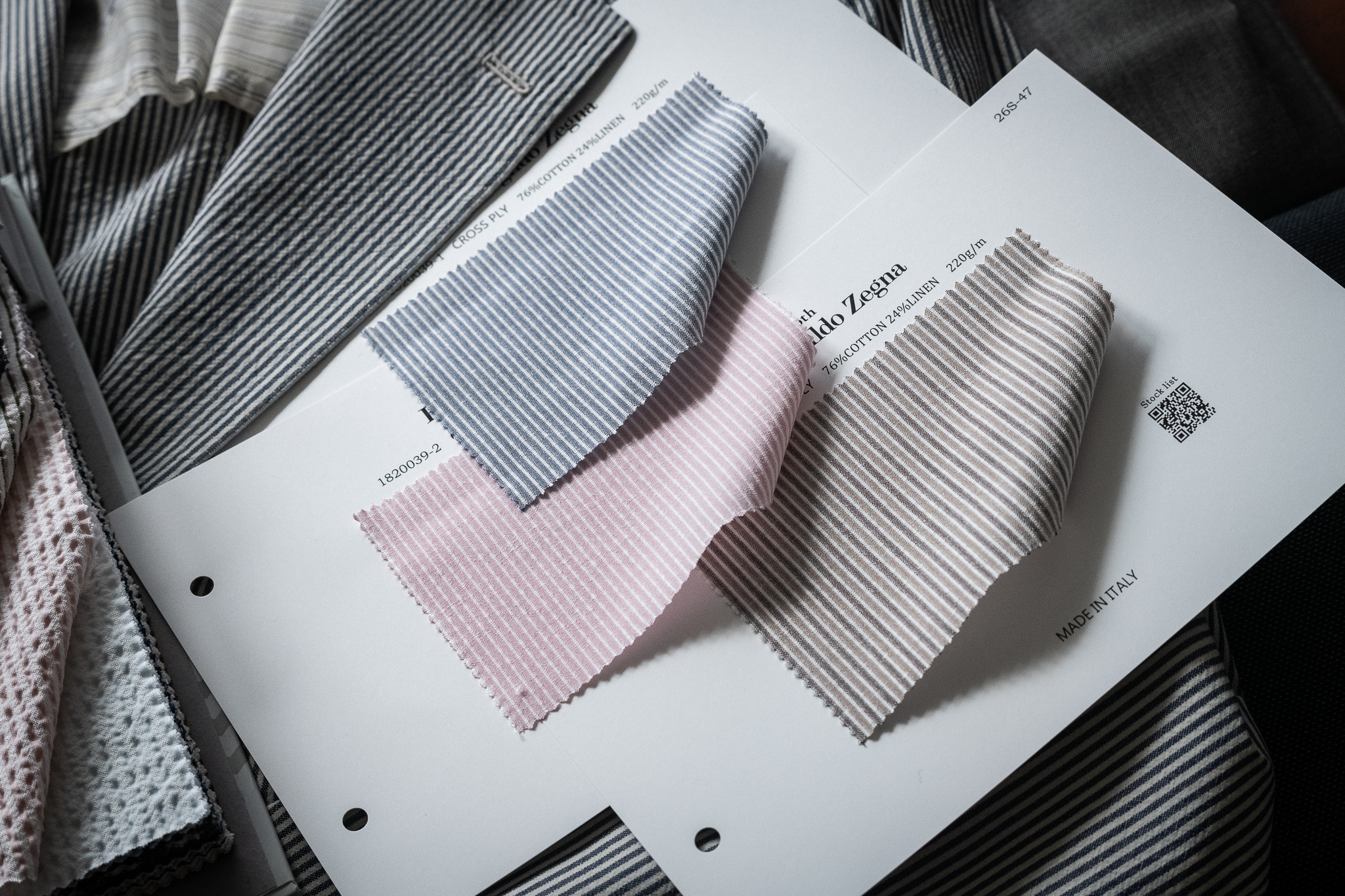 Ermenegildo Zegna「CROSS PLY(クロスプライ)」コレクション。コットン76%・リネン24%の春夏向けファブリック